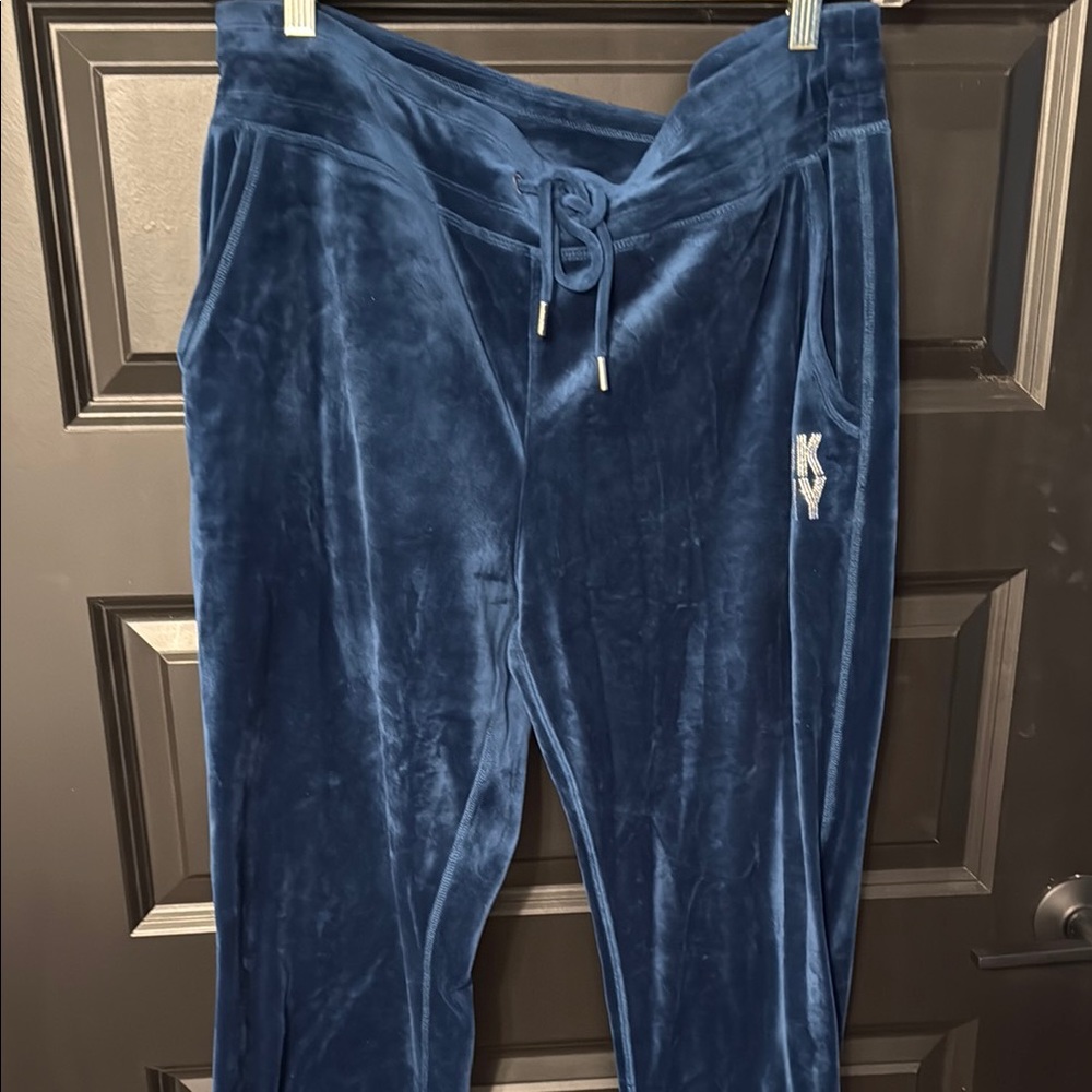 DKNY Sport pants